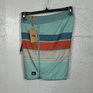 Quiksilver Men's Everyday Stripe 19"" Swim Trunks Limpet Blue 38 $50